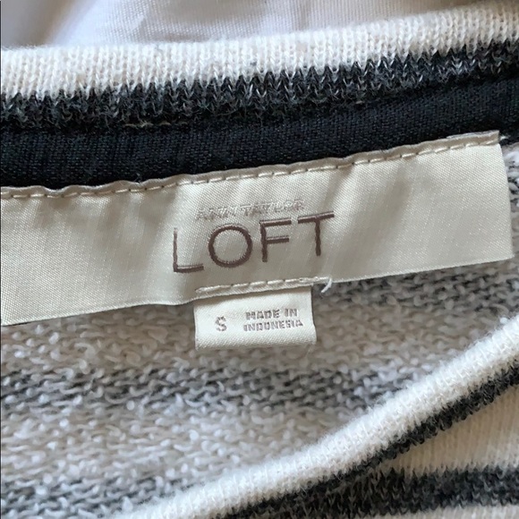 Loft sweatshirt - Picture 3 of 3